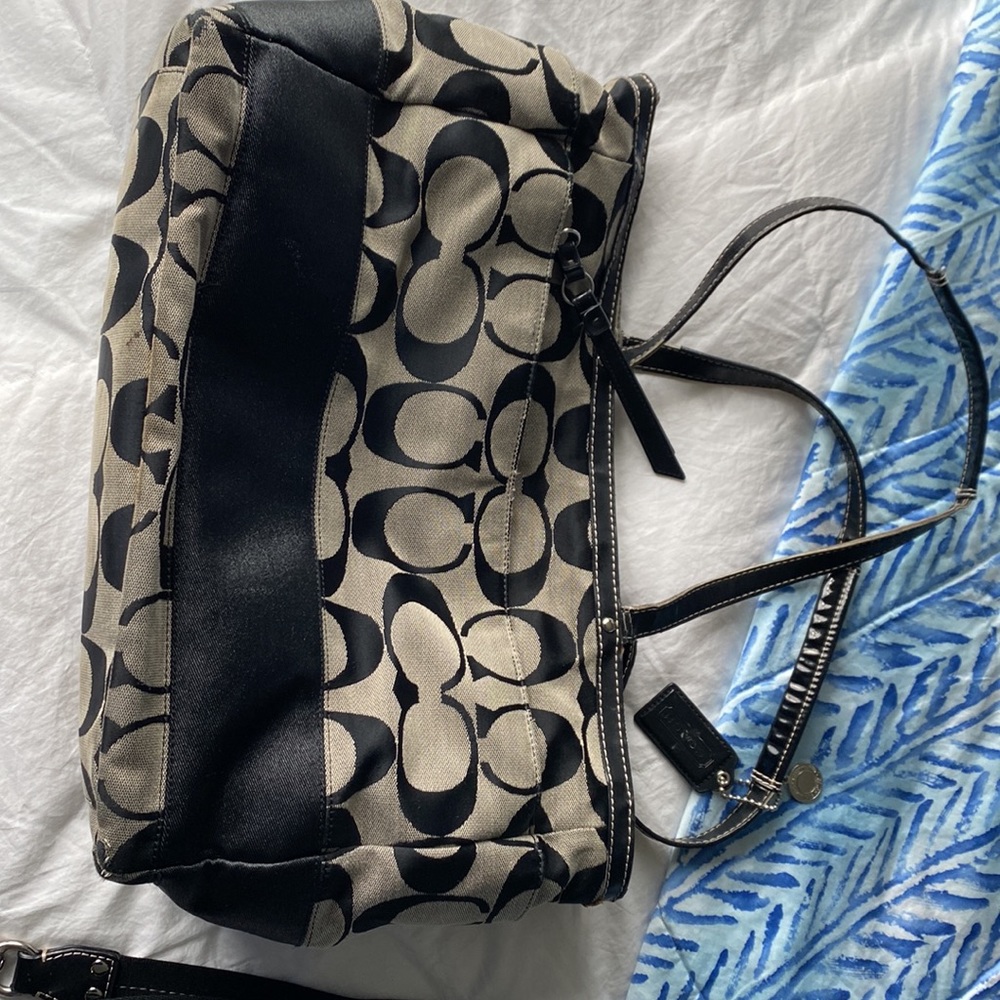 Coach vintage diaper bag size 15” x 11” - Picture 4 of 5